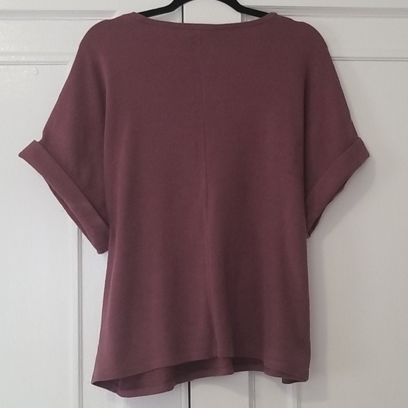 Express Blouse - Picture 2 of 4